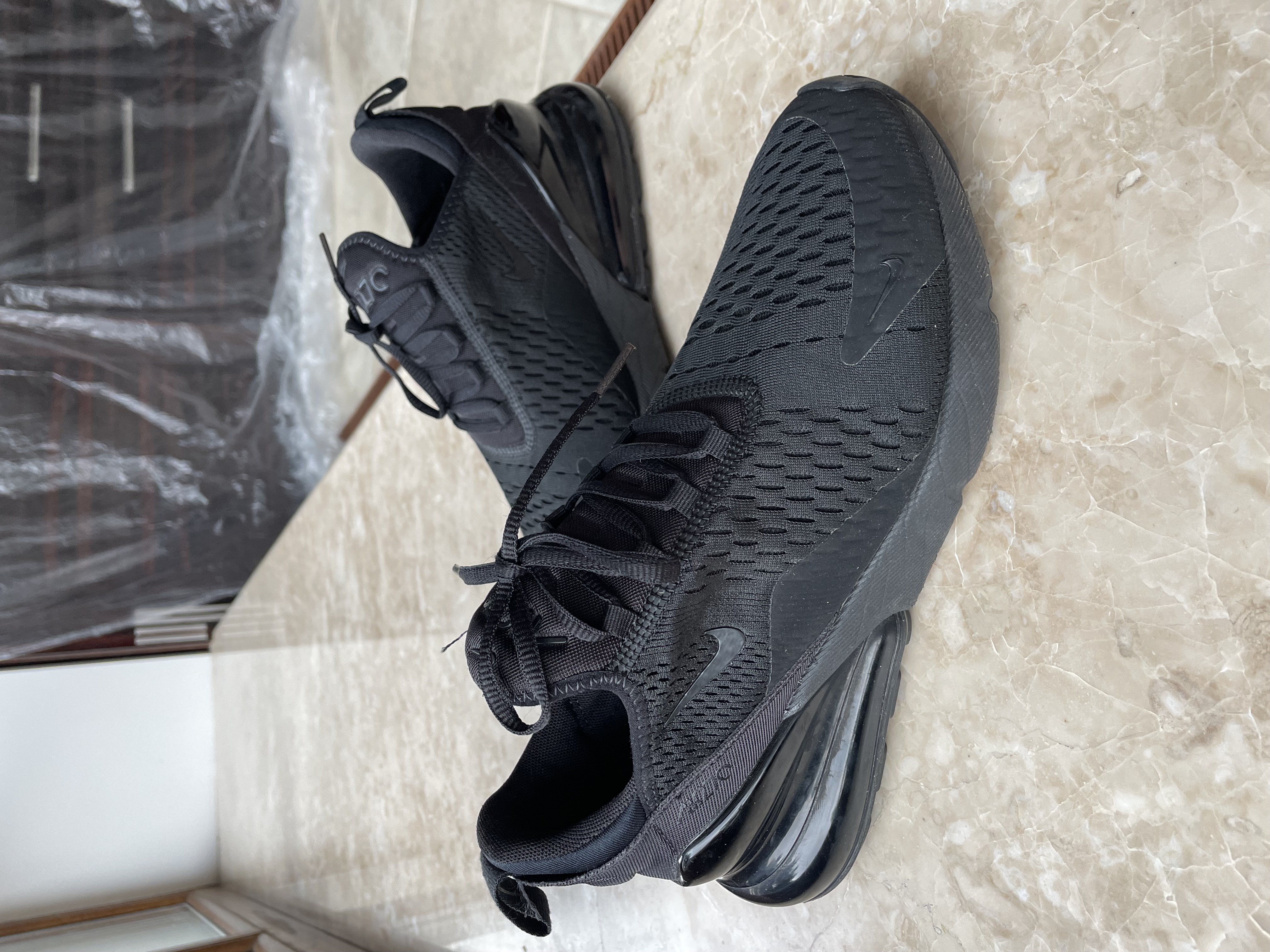 Кроссовки Nike Air max 270