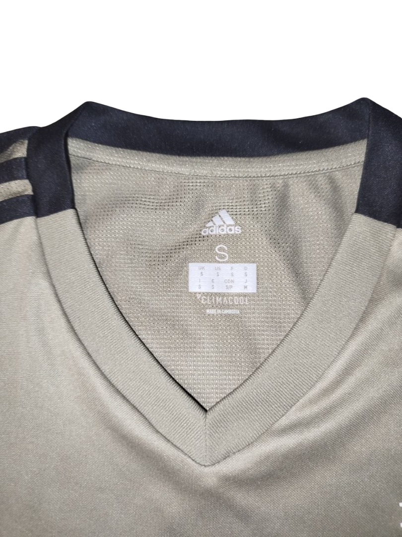 Фото 2: джерсі Ювентуса Adidas