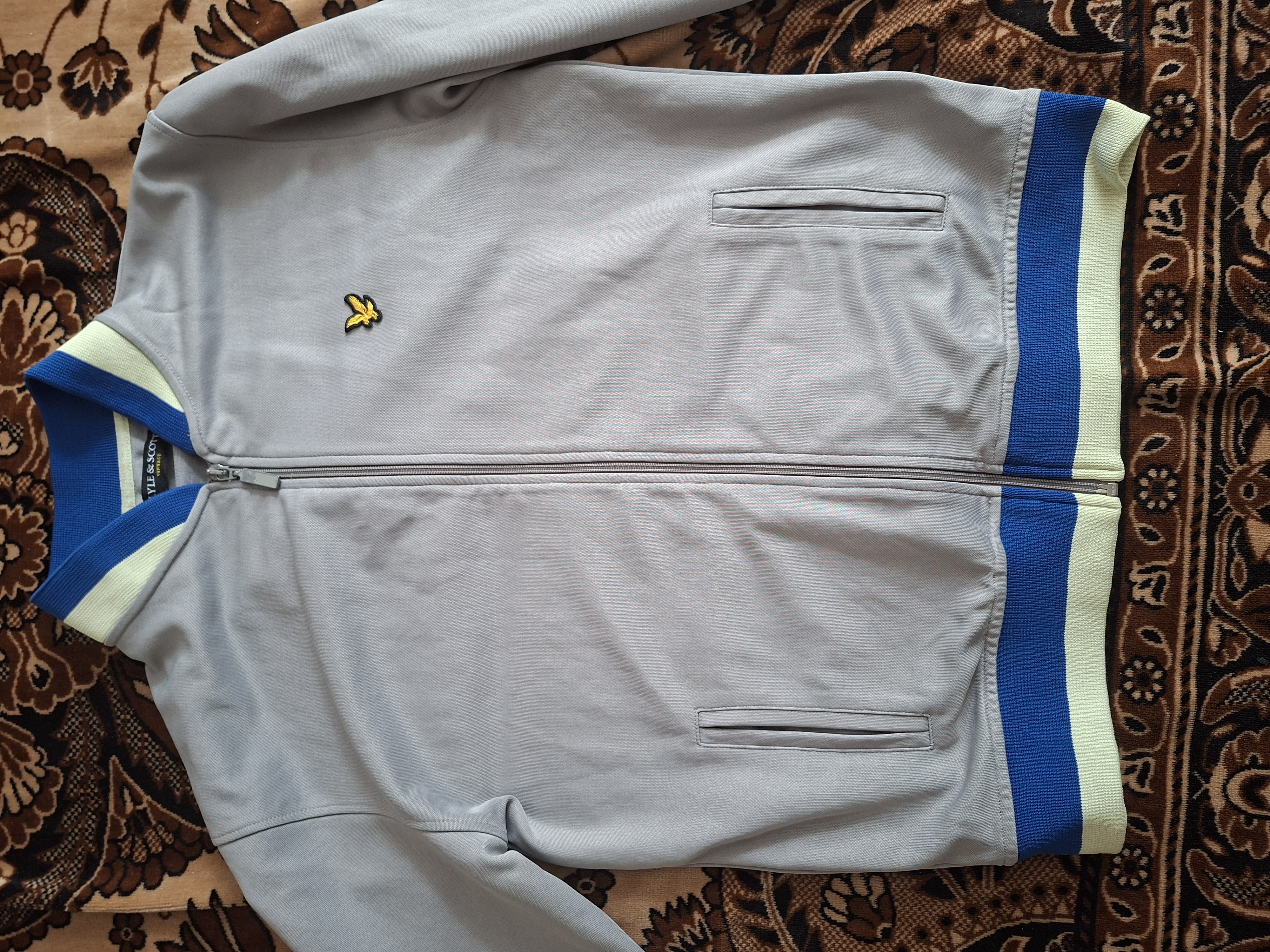 Олимпийка lyle Scott